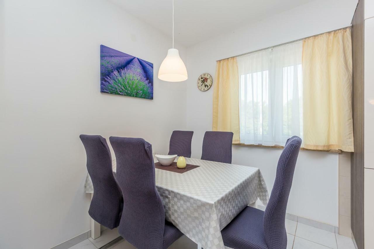 Apartments Marica Skrbčići Exterior foto